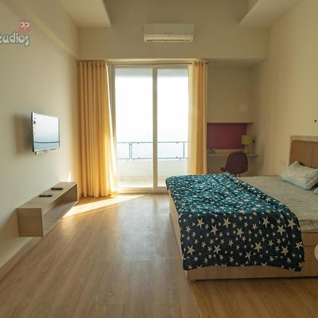Gaur City Centre Ghaziabad Ngoại thất bức ảnh